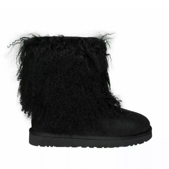 UGG Short Sheepskin Cuff Mongolian Fur BLACK Boots Women’s sz 6 worn once - Picture 7 of 16